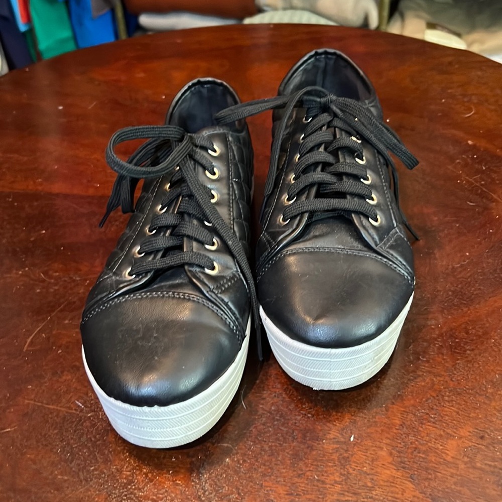Women’s Black Quilted Platform Sneaker
